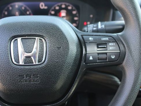Used 2025 Honda Accord SE image 19