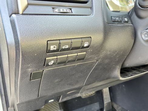 Used 2021 Lexus RX 450h AWD w/ Premium Package image 33