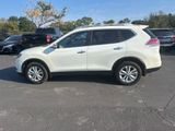 Used 2016 Nissan Rogue SV w/ SV Premium Package image 4