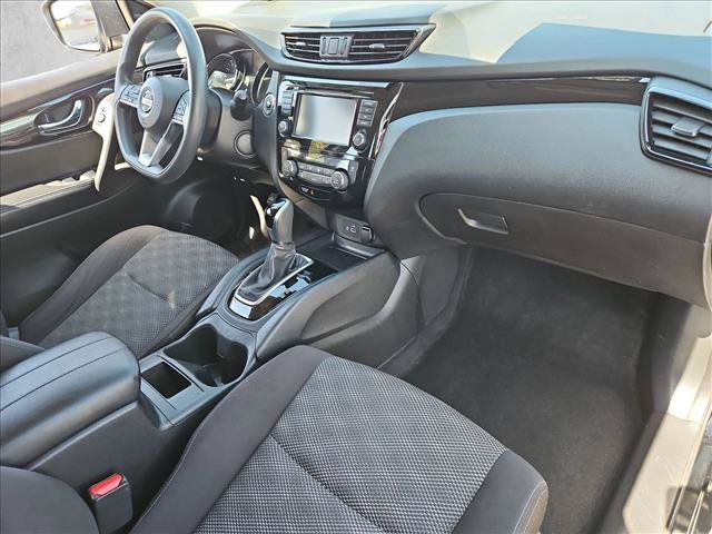 Used 2020 Nissan Rogue Sport SV AWD/4WD image 26