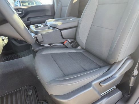 New 2026 GMC Sierra 2500 Pro image 8