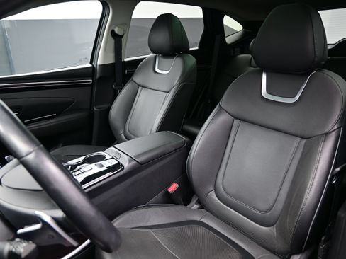 Certified 2023 Hyundai Tucson Limited AWD/4WD image 14