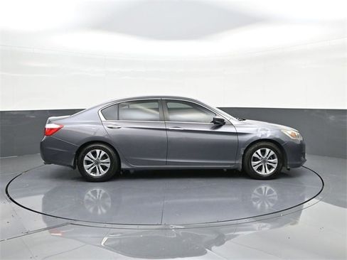 Used 2014 Honda Accord LX image 24
