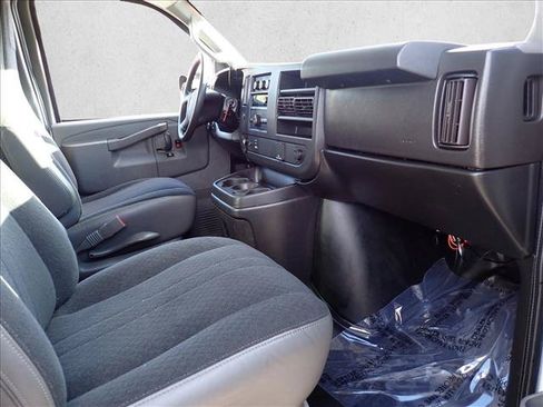 Used 2019 Chevrolet Express 2500 w/ Driver Convenience Package RWD image 11