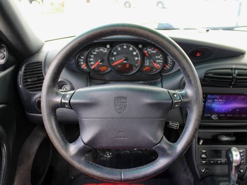 Used 2000 Porsche 911 Cabriolet image 23