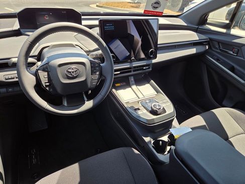 New 2026 Toyota C-HR AWD/4WD image 8