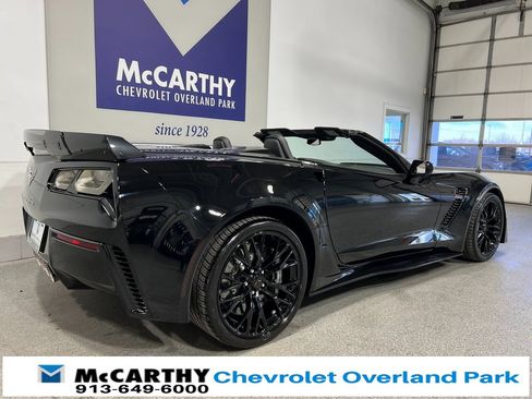 Used 2016 Chevrolet Corvette Z06 w/ 3LZ Preferred Equipment Group image 5