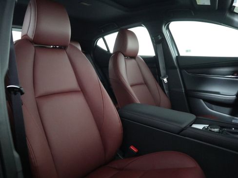 New 2026 MAZDA MAZDA3 Carbon image 17