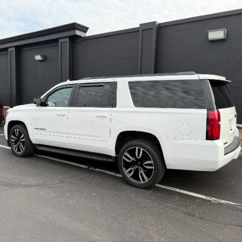 Used 2019 Chevrolet Suburban Premier AWD/4WD image 4