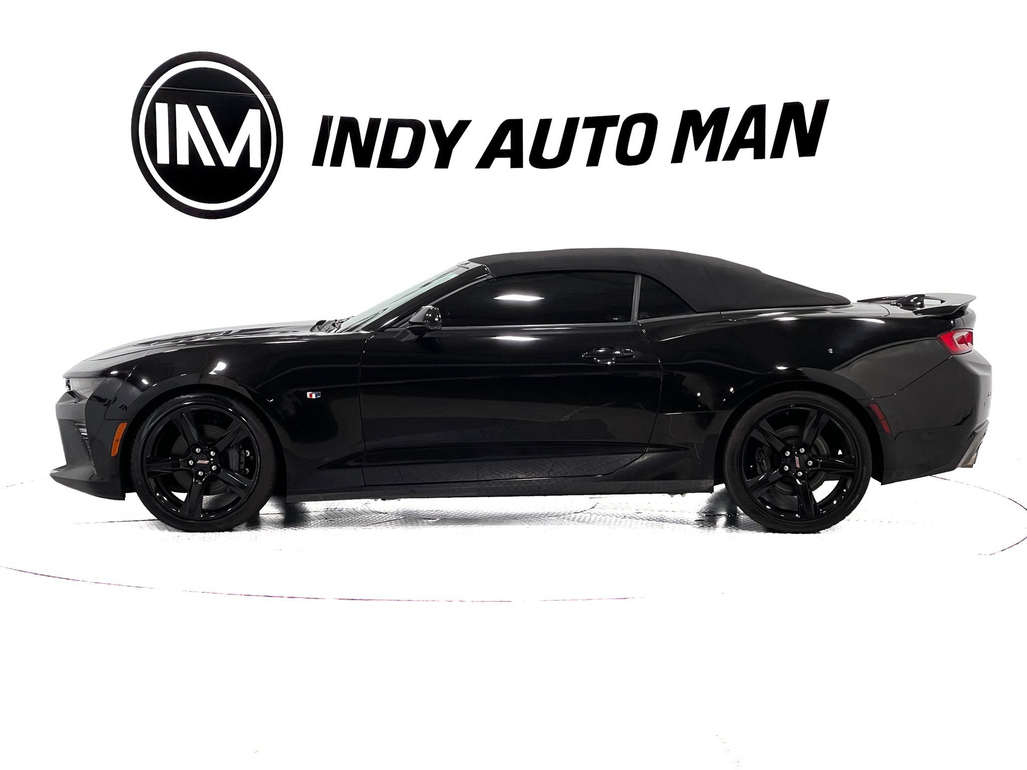 Used 2018 Chevrolet Camaro SS RWD image 7