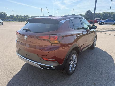 Used 2023 Buick Encore GX Essence w/ Experience Buick Package AWD/4WD image 3