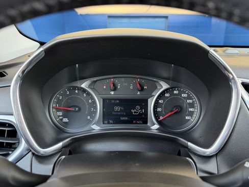 Used 2019 Chevrolet Equinox LT FWD image 17