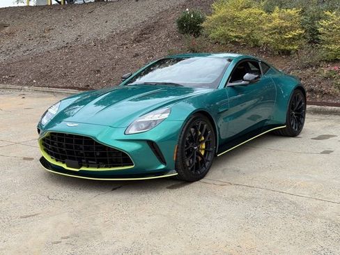 New 2025 Aston Martin V8 Vantage Coupe image 14