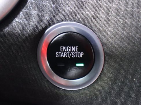 Used 2022 Chevrolet Malibu LT FWD image 24