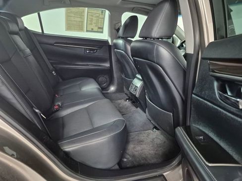 Used 2017 Lexus ES 350 w/ Premium Package image 33