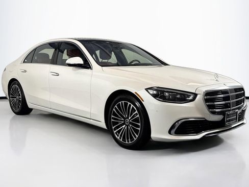 Certified 2021 Mercedes-Benz S 580 4MATIC Sedan image 3