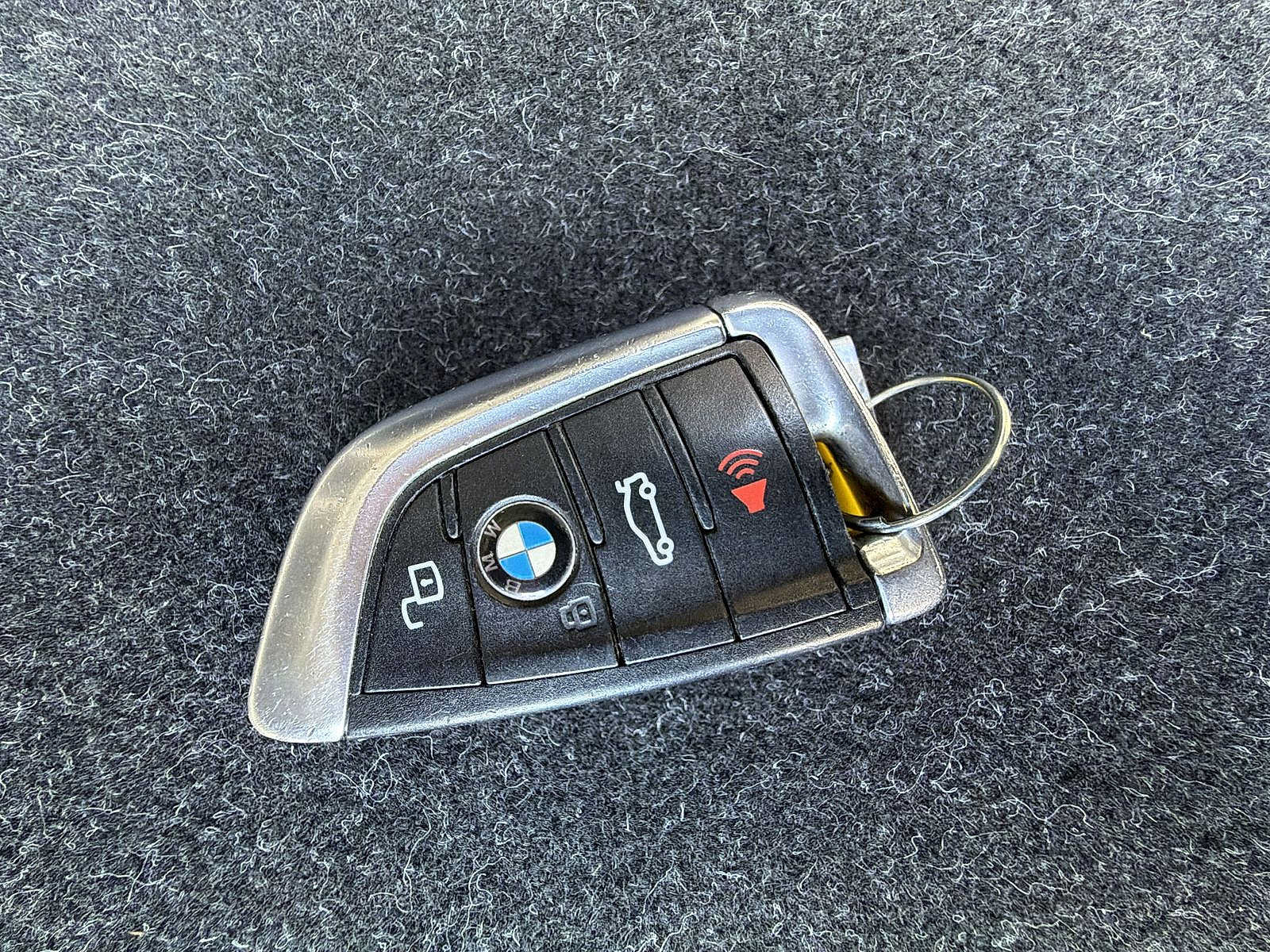 Used 2020 BMW 330i Sedan w/ Convenience Package RWD image 28