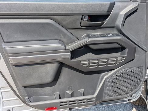 New 2026 Toyota Tacoma SR5 AWD/4WD image 18