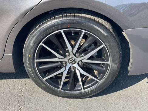 Used 2023 Toyota Camry SE image 30