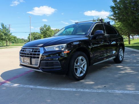 Used 2019 Audi Q5 2.0T Premium AWD/4WD image 3
