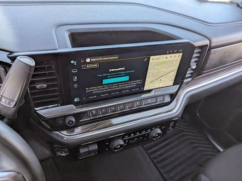 Used 2025 Chevrolet Silverado 3500 LT w/ Safety Package image 26