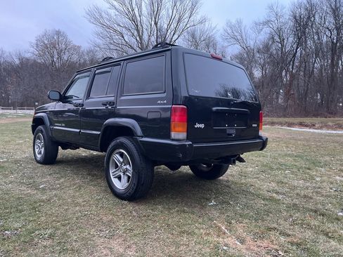 Used 2000 Jeep Cherokee Classic image 10