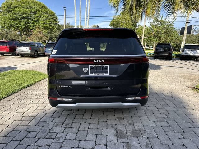Used 2023 Kia Carnival EX w/ Paint Protection Package FWD image 36