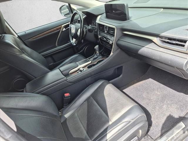 Used 2020 Lexus RX 350L Premium w/ Premium Package AWD/4WD image 21