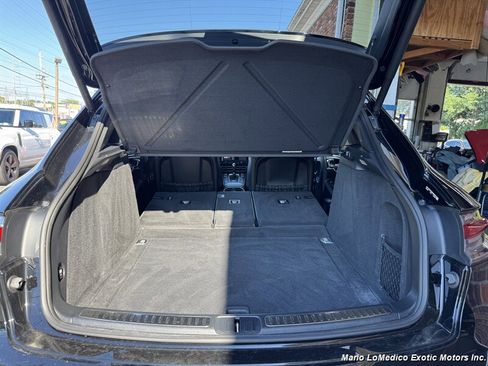 Used 2021 Porsche Macan image 21