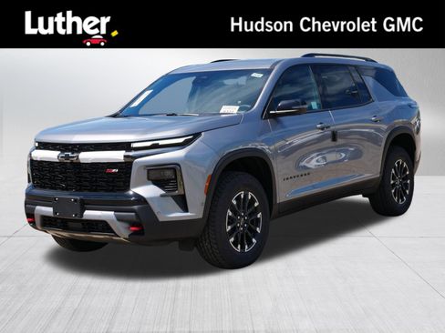 New 2026 Chevrolet Traverse Z71 w/ Enhanced Driving Package AWD/4WD image 1