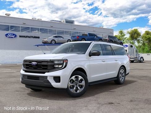 New 2027 Ford Expedition Max Active RWD image 2
