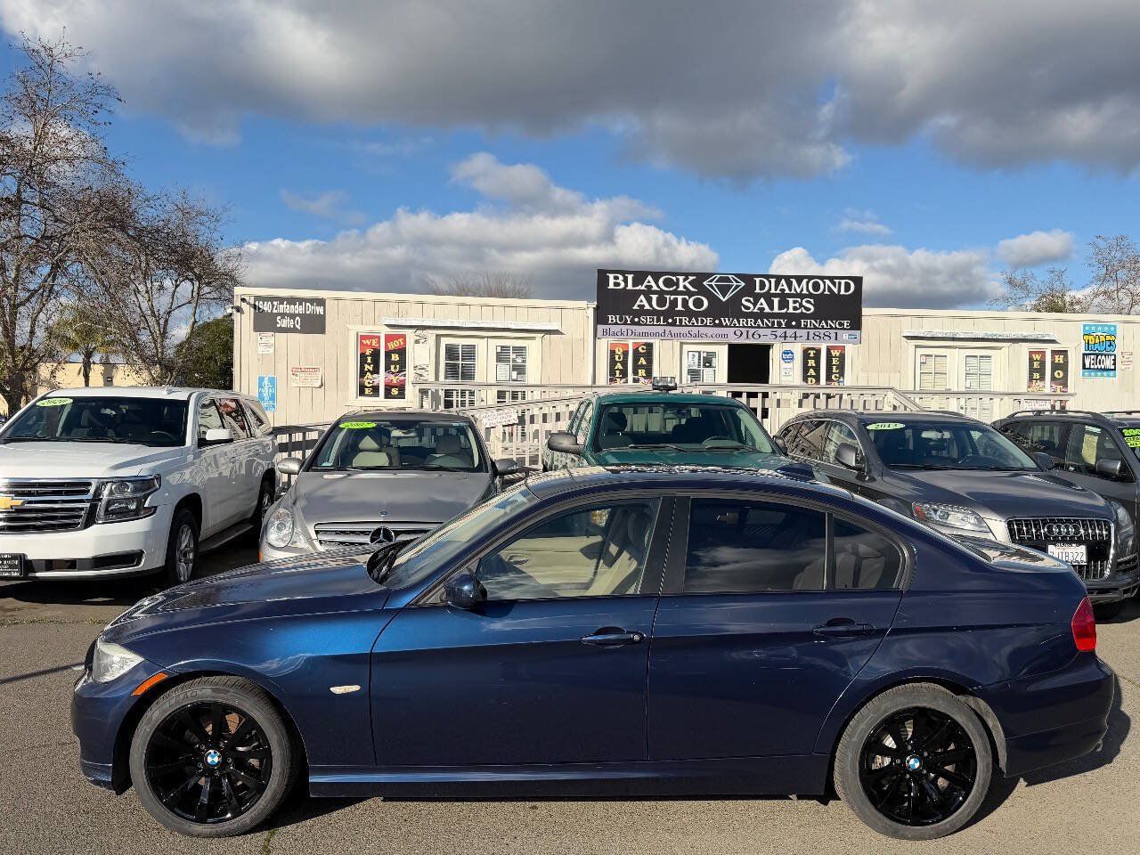 Used 2011 BMW 328i Sedan RWD image 10