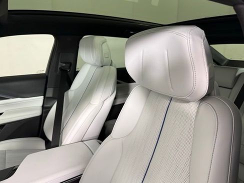 New 2026 Cadillac Lyriq Sport AWD/4WD image 8