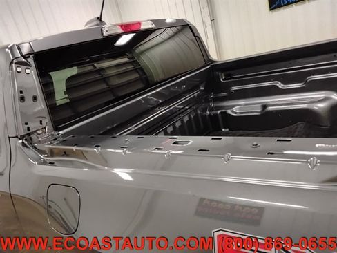 Used 2025 Ford Maverick XLT w/ XLT Luxury Package image 18