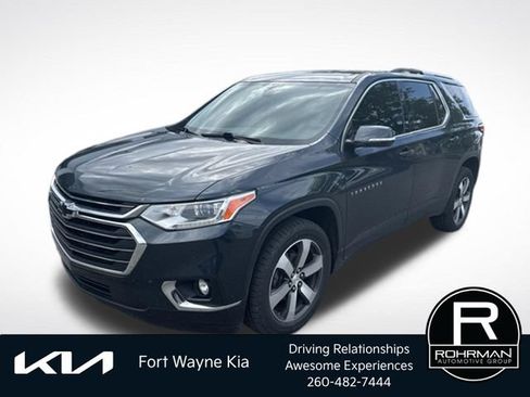 Used 2018 Chevrolet Traverse LT AWD/4WD image 1