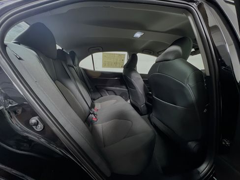 Used 2023 Toyota Camry LE image 33