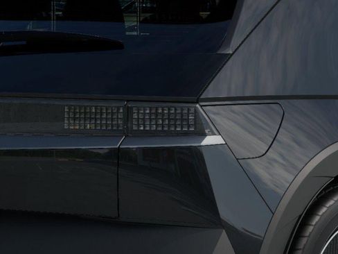 New 2026 Hyundai Ioniq 5 SEL RWD image 10