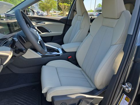 New 2026 Audi Q5 Premium Plus image 15