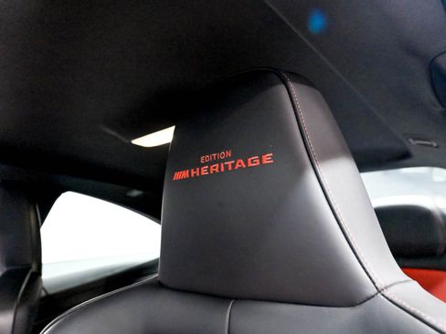 Used 2020 BMW M4 Coupe w/ Competition Package RWD image 9