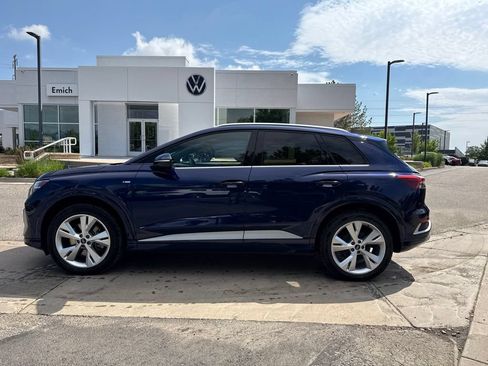 Used 2023 Audi Q4 e-tron Prestige AWD/4WD image 2
