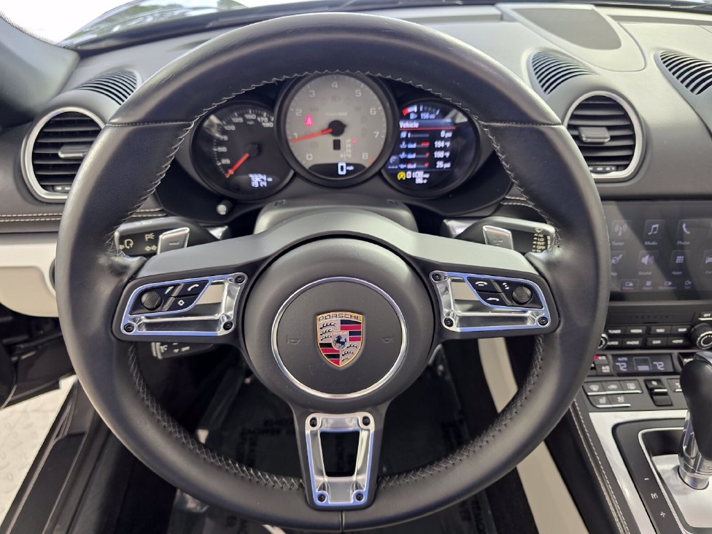 Used 2025 Porsche 718 Boxster S RWD image 15