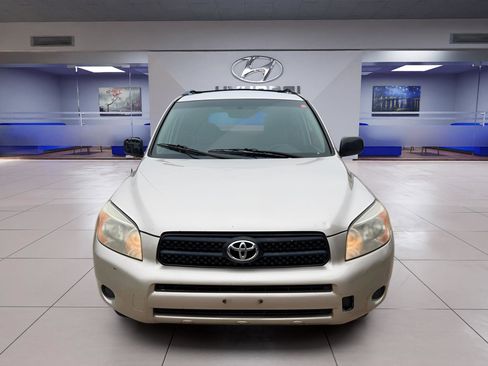 Used 2008 Toyota RAV4 2WD image 2
