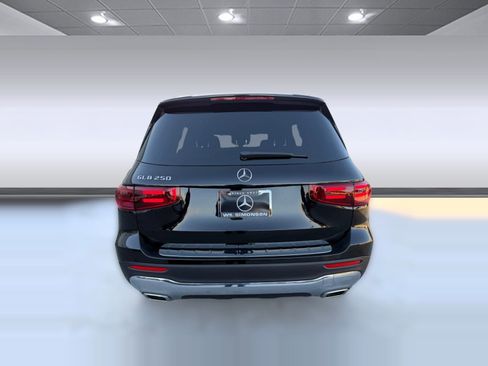 New 2026 Mercedes-Benz GLB 250 image 7