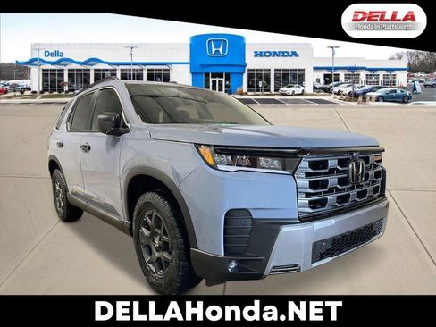 New 2026 Honda Pilot TrailSport image 1