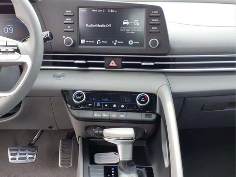 New 2026 Hyundai Elantra Sport FWD image 11