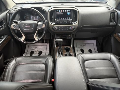 Used 2018 GMC Canyon Denali image 14