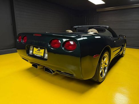 Used 2000 Chevrolet Corvette Convertible RWD image 6