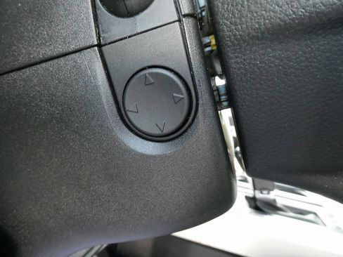 Used 2019 Ford F150 Lariat w/ Equipment Group 502A Luxury image 27