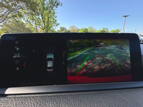 Used 2018 BMW M3 RWD image 14