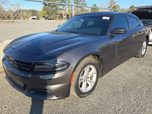 Used 2020 Dodge Charger SXT RWD image 1